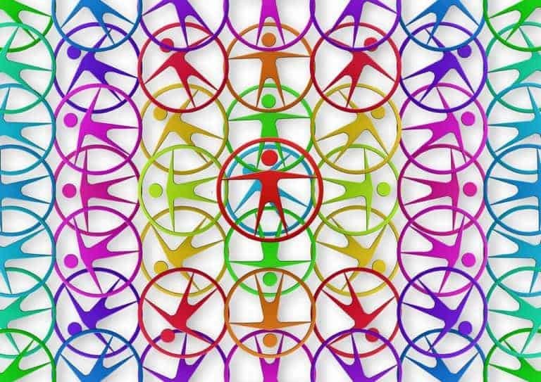 Разноцветный символические фигуры людей в кругах